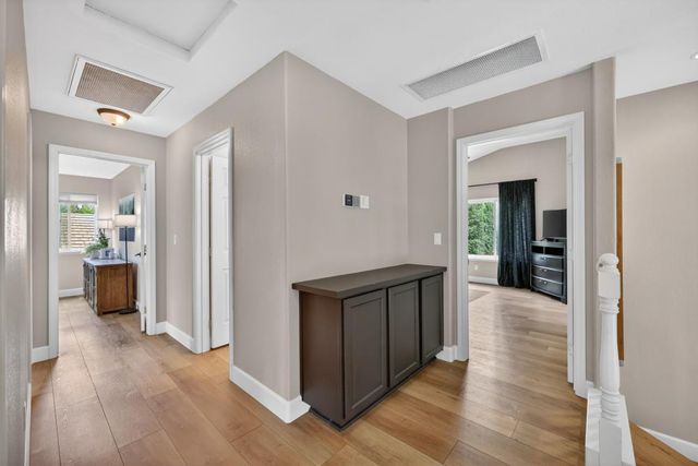 2127 Gold Haven Ct, Gold River, CA 95670