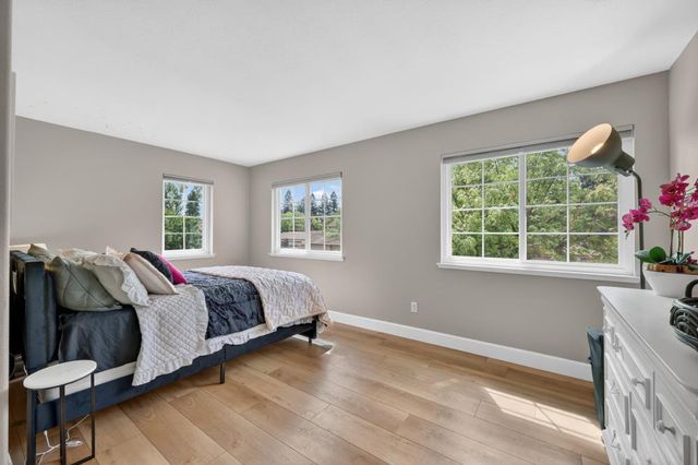 2127 Gold Haven Ct, Gold River, CA 95670