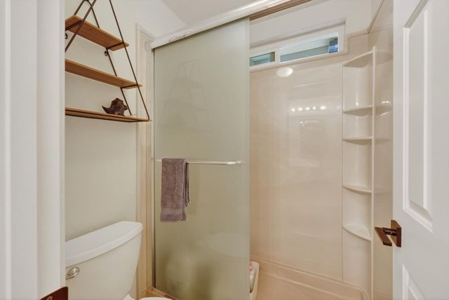 2127 Gold Haven Ct, Gold River, CA 95670