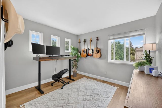 2127 Gold Haven Ct, Gold River, CA 95670