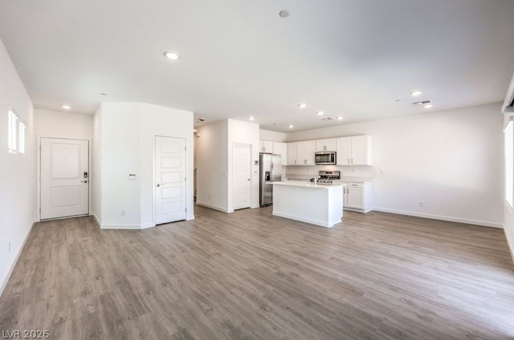 901 Alethea River Avenue, North Las Vegas, NV 89084 — photo 5