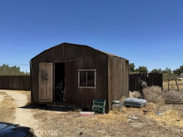 11132 E Avenue R6, Littlerock, CA 93543