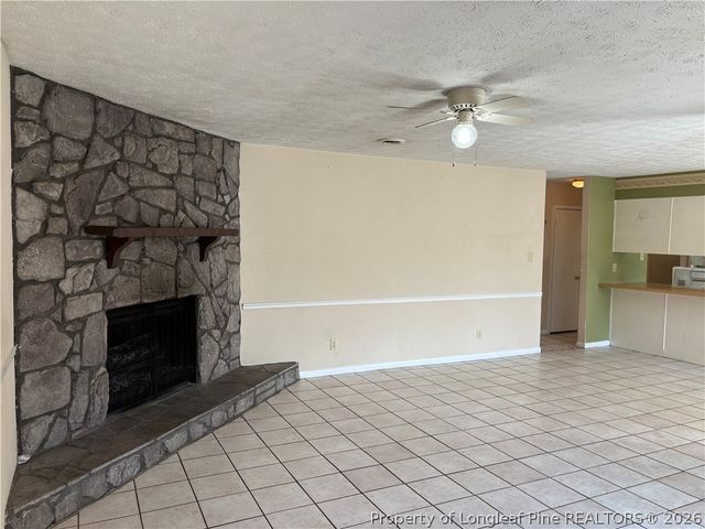 6324 Stoney Point Loop, Fayetteville, NC 28306