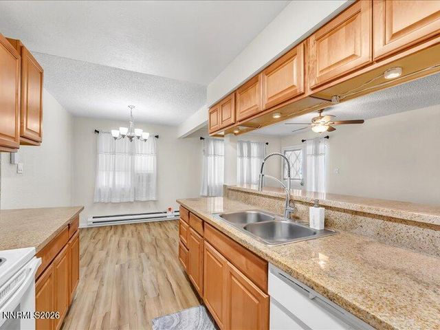 820 Jamaica Avenue 3, Reno, NV 89502