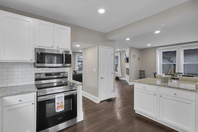 115 W Central Avenue, Delaware, OH 43015