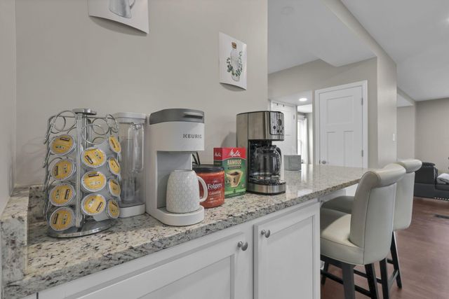 115 W Central Avenue, Delaware, OH 43015