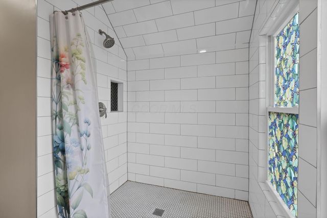 115 W Central Avenue, Delaware, OH 43015