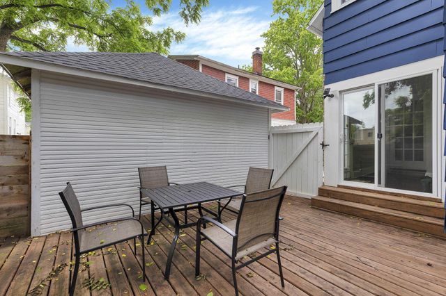 115 W Central Avenue, Delaware, OH 43015