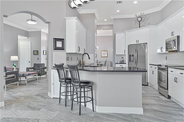 9057 Whitfield DR, Estero, FL 33928