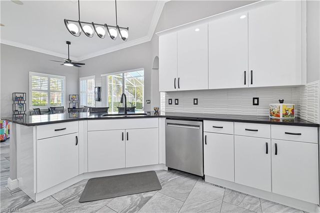 9057 Whitfield DR, Estero, FL 33928