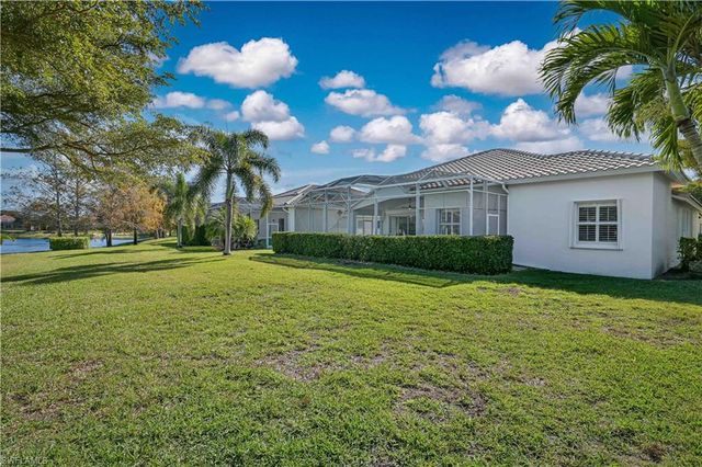 9057 Whitfield DR, Estero, FL 33928