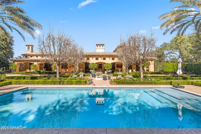 8920 N MARTINGALE Road, Paradise Valley, AZ 85253