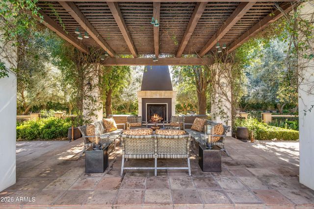 8920 N MARTINGALE Road, Paradise Valley, AZ 85253