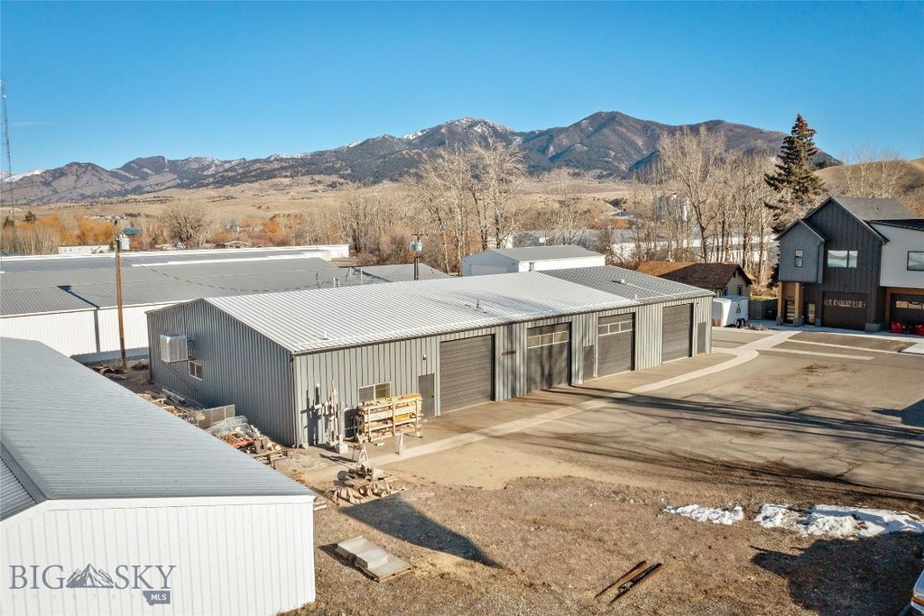 517 E Bryant Street, Bozeman, MT 59715 photo 2