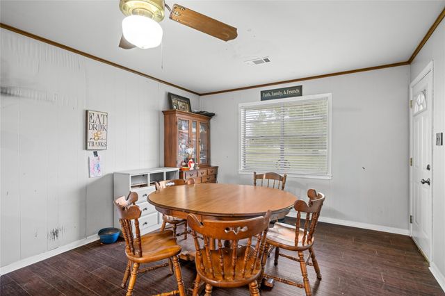 2623 Salem Road, Brenham, TX 77833