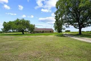 2623 Salem Road, Brenham, TX 77833