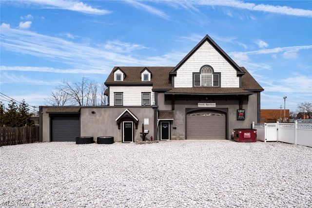 37931 Vine Street, Willoughby Hills, OH 44094