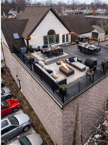 37931 Vine Street, Willoughby Hills, OH 44094