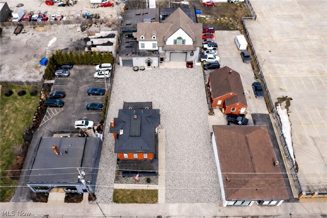 37931 Vine Street, Willoughby Hills, OH 44094