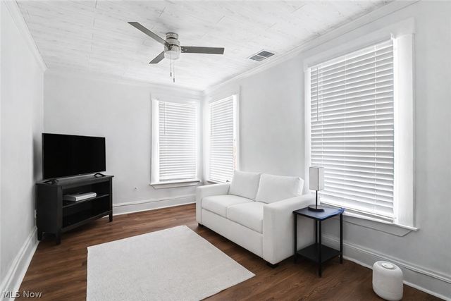 37931 Vine Street, Willoughby Hills, OH 44094