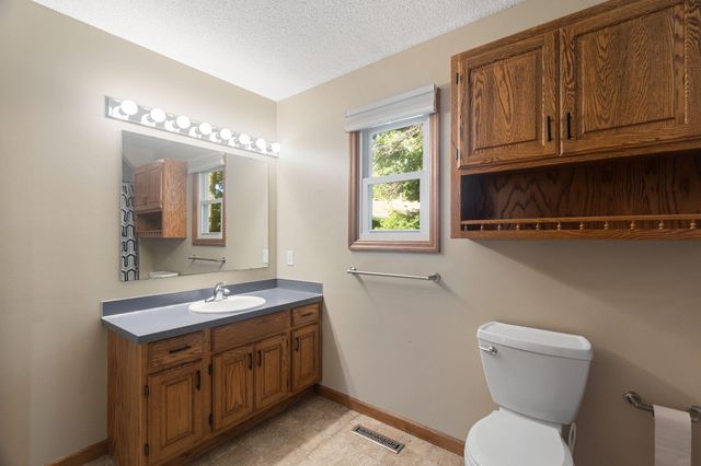 14566 Kerry Street NW, Andover, MN 55304