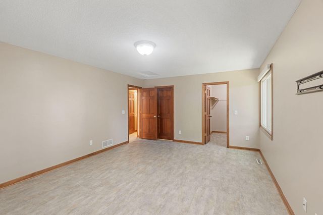 14566 Kerry Street NW, Andover, MN 55304
