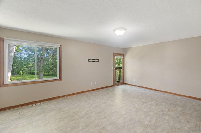 14566 Kerry Street NW, Andover, MN 55304
