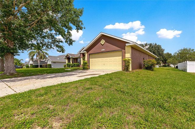 5661 SW 88TH PLACE, Ocala, FL 34476