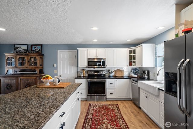 4004 NE 51st Street, Vancouver, WA 98661