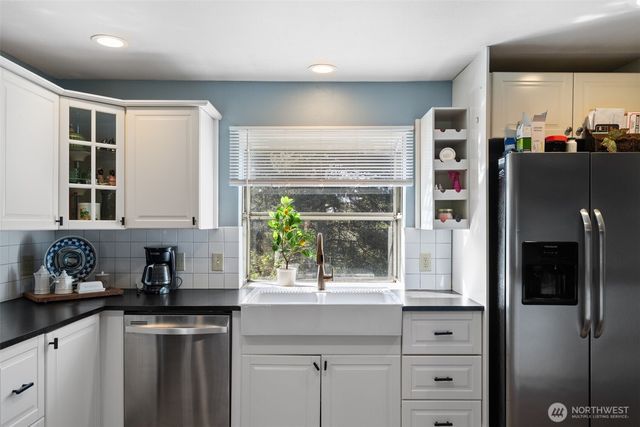 4004 NE 51st Street, Vancouver, WA 98661