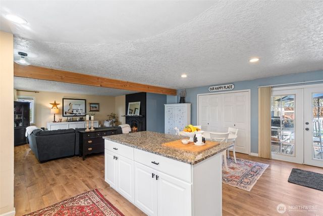 4004 NE 51st Street, Vancouver, WA 98661