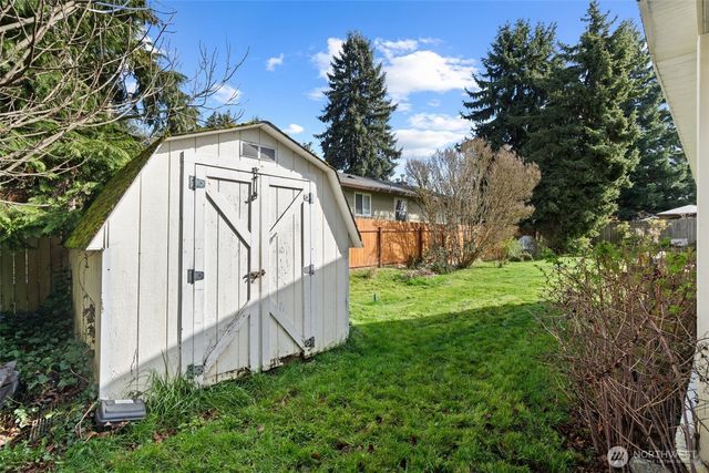 4004 NE 51st Street, Vancouver, WA 98661