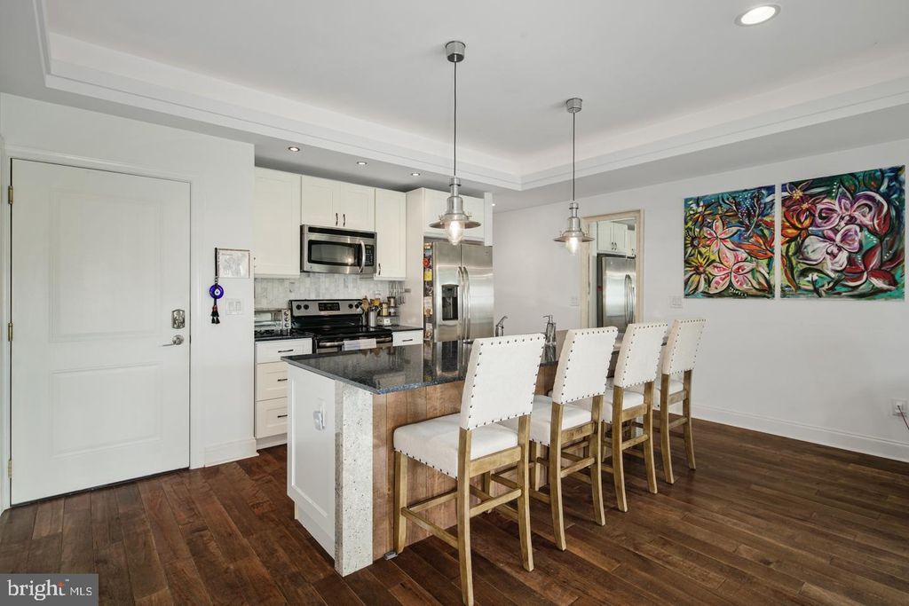1022-24 FAIRMOUNT AVE #5, Philadelphia, PA 19123