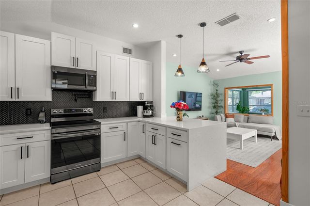1404 MOUNT VERNON STREET, Orlando, FL 32803