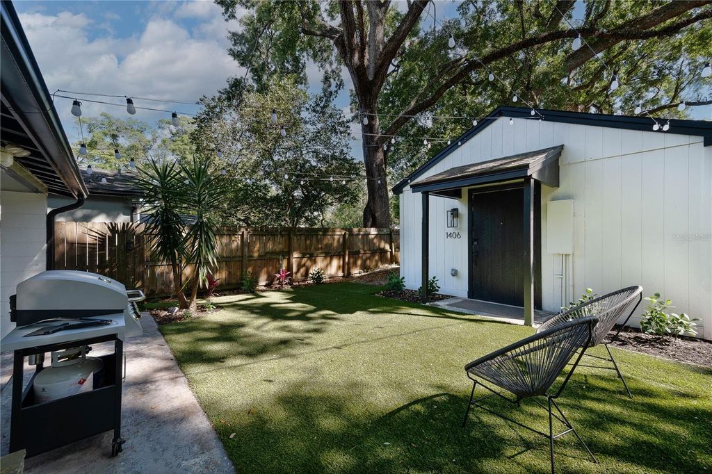 Image 24 of property listing at 1404 MOUNT VERNON STREET, Orlando, FL 32803