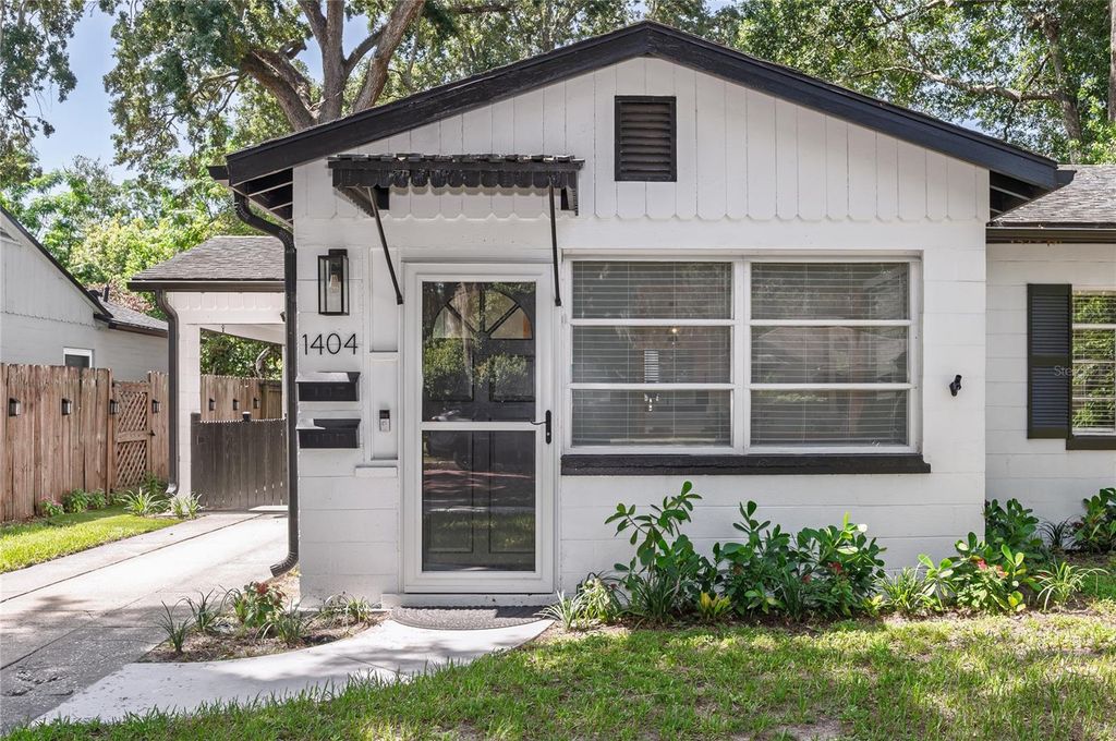Image 4 of property listing at 1404 MOUNT VERNON STREET, Orlando, FL 32803