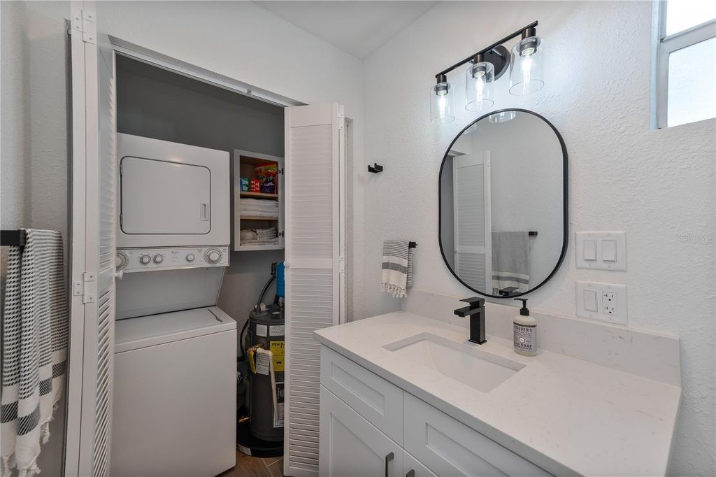 Image 39 of property listing at 1404 MOUNT VERNON STREET, Orlando, FL 32803