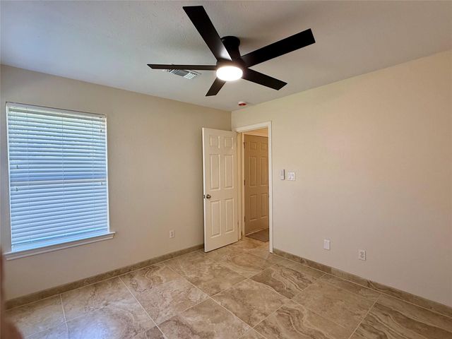 153 Dolly ST, San Marcos, TX 78666