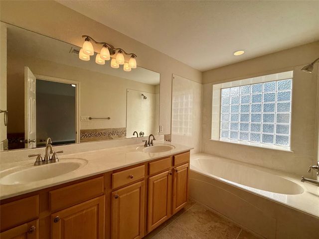 153 Dolly ST, San Marcos, TX 78666