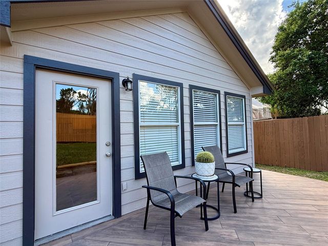 153 Dolly ST, San Marcos, TX 78666