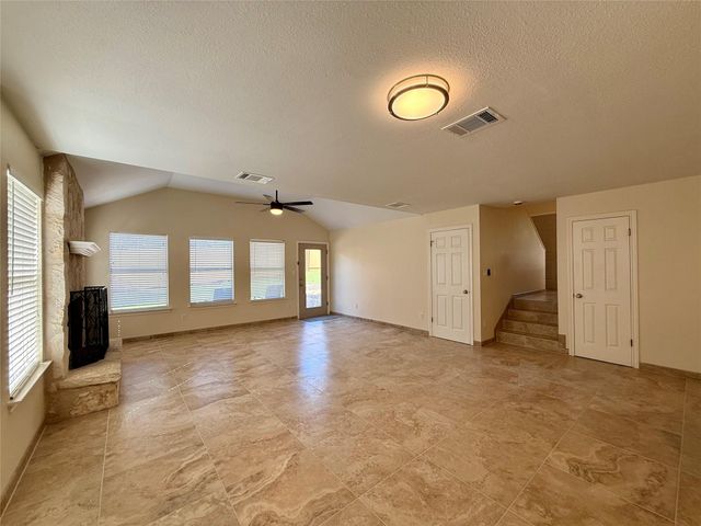 153 Dolly ST, San Marcos, TX 78666