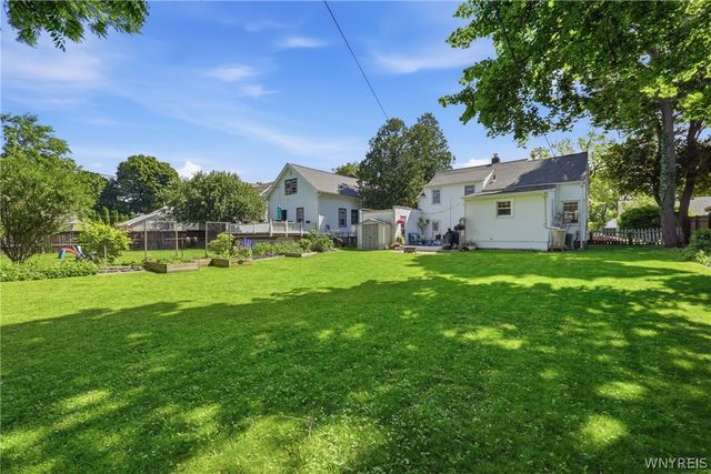 67 Hirschfield Drive, Amherst, NY 14221