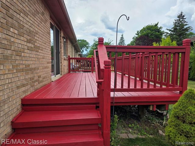 3937 Sunflower Lane Suite 100, Warren, MI 48091