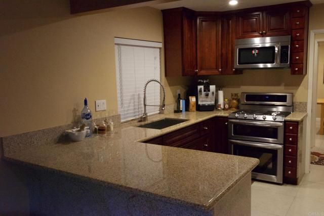 411 Windjammer Cir, Chula Vista, CA 91910