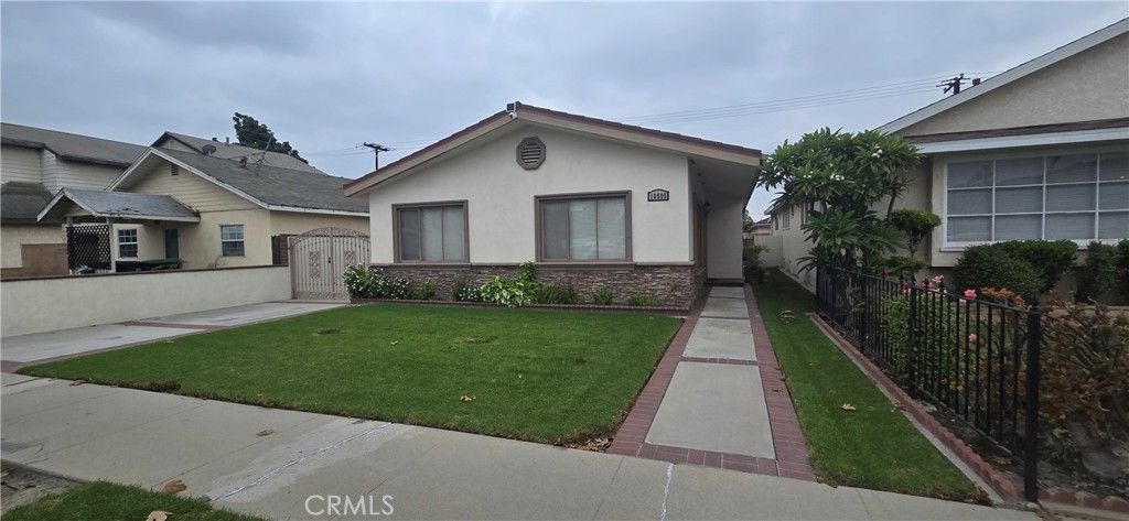 18505 Elaine, Artesia, CA 90701 — exterior