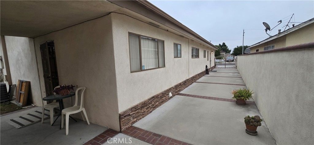 18505 Elaine, Artesia, CA 90701 — photo 5