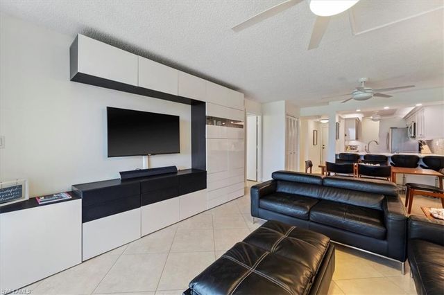 601 Seaview CT C103, Marco Island, FL 34145