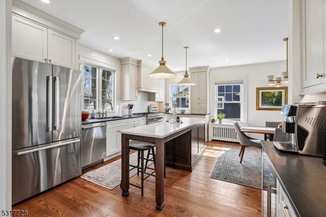 209 S Ridgewood Rd, South Orange Village Twp., NJ 07079