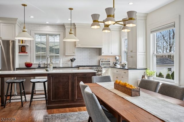 209 S Ridgewood Rd, South Orange Village Twp., NJ 07079