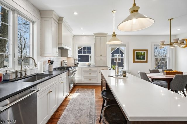 209 S Ridgewood Rd, South Orange Village Twp., NJ 07079